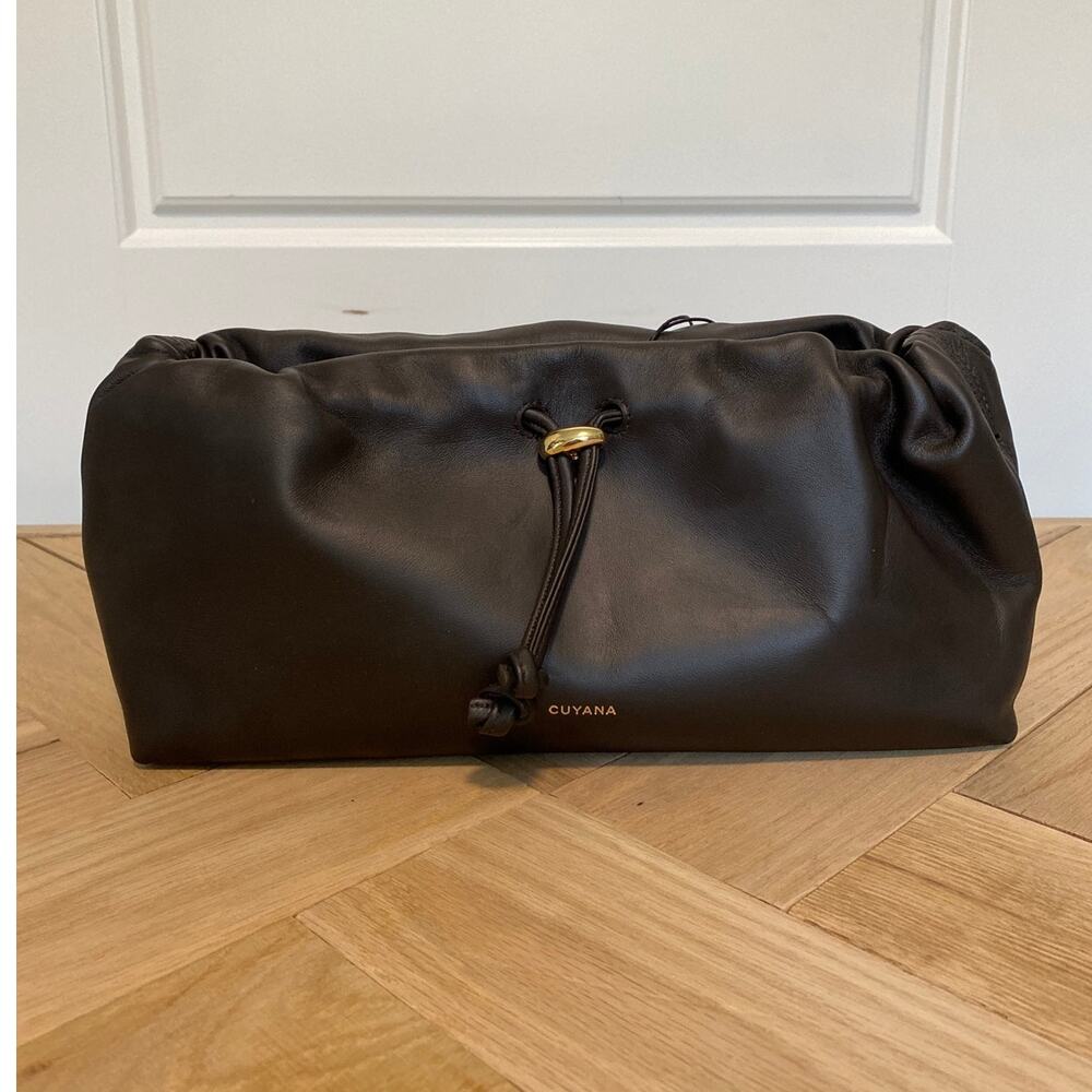 NWT Cuyana Mini Dia Clutch Bag Mocha Brown Leather Convertible Bag